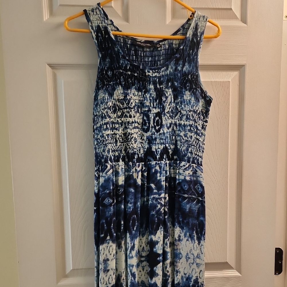 Notations Navy and White Sleeveless Maxi Dress